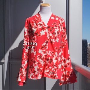🌿 Calvin Klein V-neck Floral Blouse (S)